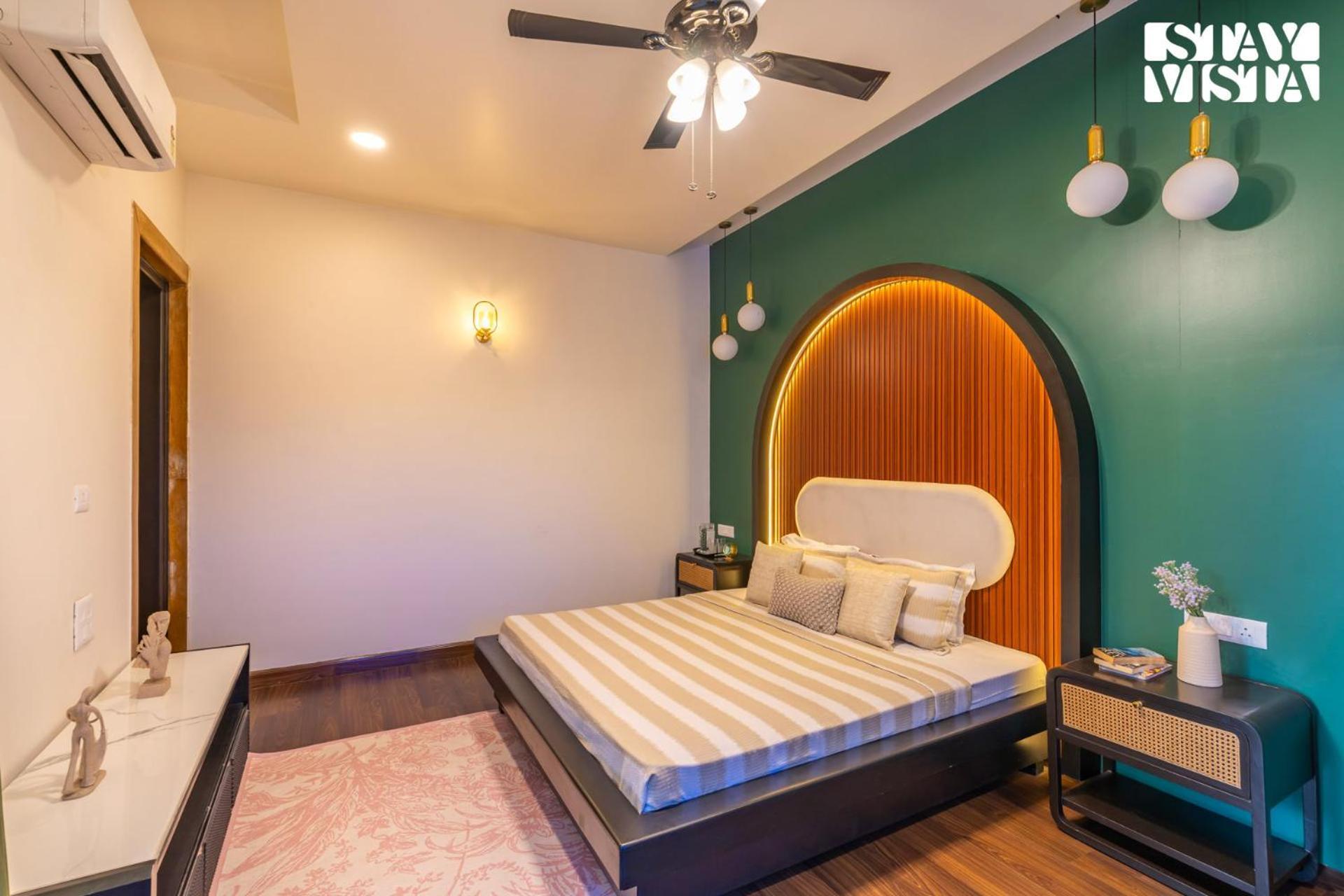 Stayvista At Wandering Vines Indoor Pool 4Bhk Luxury Villa In Delhi Sohna Kültér fotó